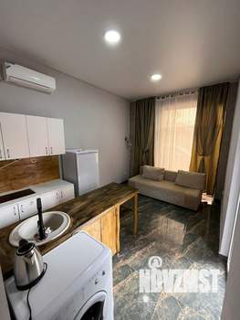 1-к квартира, посуточно, 35м2, 1/2 этаж