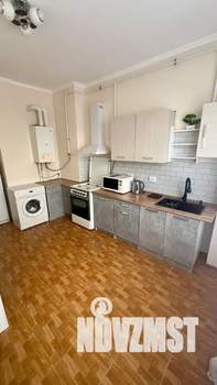 1-к квартира, посуточно, 43м2, 1/10 этаж