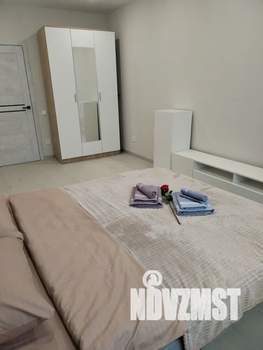 1-к квартира, посуточно, 43м2, 2/16 этаж