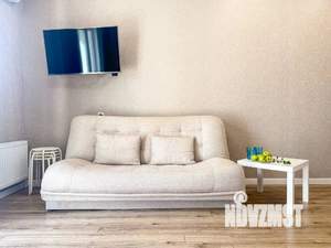 Студия квартира, посуточно, 38м2, 4/8 этаж