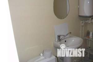 2-к квартира, посуточно, 50м2, 1/2 этаж