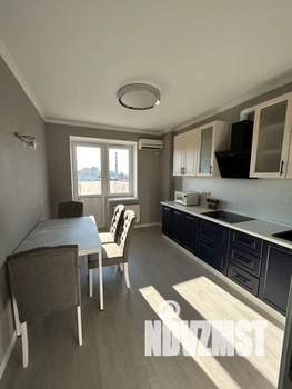1-к квартира, посуточно, 42м2, 5/7 этаж