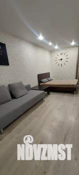 Студия квартира, посуточно, 35м2, 8/12 этаж