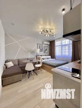 Студия квартира, посуточно, 35м2, 6/8 этаж