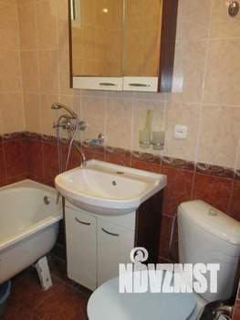 2-к квартира, посуточно, 47м2, 1/1 этаж