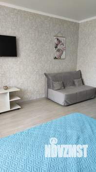 Студия квартира, посуточно, 30м2, 4/7 этаж