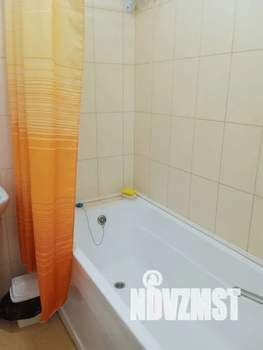 1-к квартира, посуточно, 38м2, 4/9 этаж