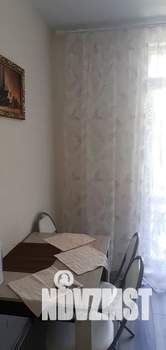 2-к квартира, посуточно, 50м2, 4/4 этаж