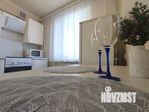 1-к квартира, посуточно, 32м2, 3/4 этаж