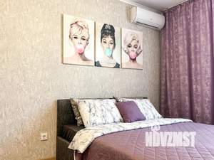 1-к квартира, посуточно, 38м2, 12/16 этаж