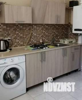 1-к квартира, посуточно, 35м2, 7/9 этаж