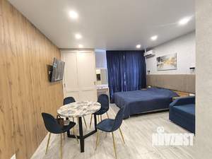 Студия квартира, посуточно, 30м2, 1/4 этаж