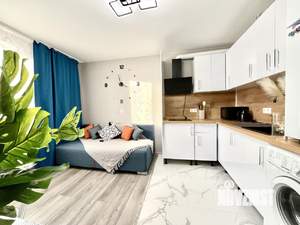 1-к квартира, посуточно, 40м2, 12/16 этаж