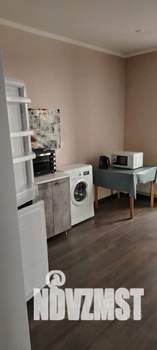 Студия квартира, посуточно, 30м2, 4/20 этаж