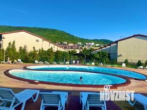 Студия квартира, посуточно, 32м2, 3/3 этаж