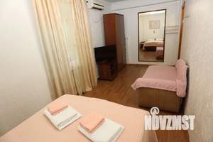 2-к квартира, посуточно, 43м2, 1/2 этаж