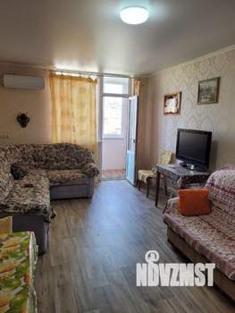 Студия квартира, посуточно, 34м2, 8/21 этаж