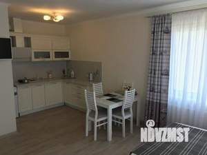 Студия квартира, посуточно, 34м2, 3/3 этаж