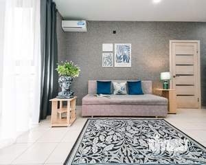 2-к квартира, посуточно, 50м2, 1/1 этаж