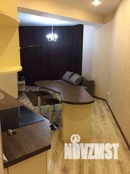 1-к квартира, посуточно, 40м2, 4/16 этаж