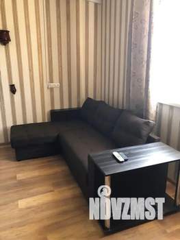 2-к квартира, посуточно, 45м2, 1/2 этаж