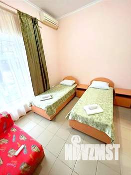 2-к квартира, посуточно, 35м2, 1/2 этаж