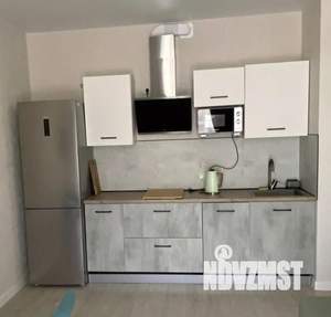 2-к квартира, посуточно, 40м2, 1/1 этаж