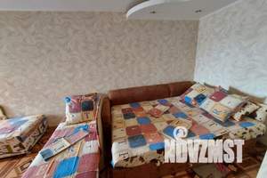 1-к квартира, посуточно, 40м2, 1/5 этаж