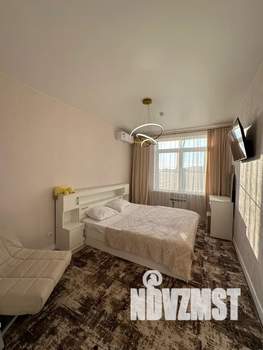 1-к квартира, посуточно, 47м2, 5/6 этаж