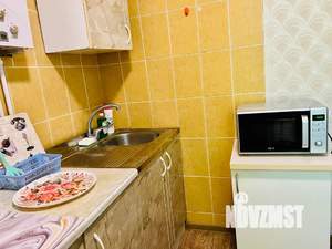 1-к квартира, посуточно, 32м2, 1/5 этаж