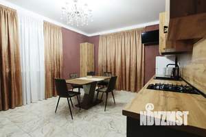 2-к квартира, посуточно, 44м2, 1/1 этаж
