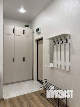 Студия квартира, посуточно, 27м2, 1/8 этаж