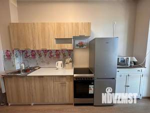 1-к квартира, посуточно, 38м2, 10/12 этаж