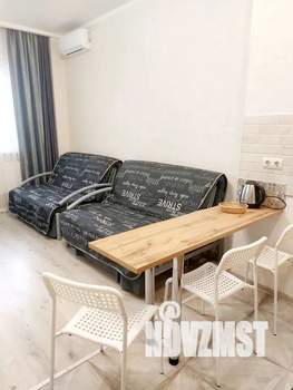 Студия квартира, посуточно, 33м2, 3/3 этаж