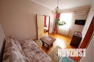1-к квартира, посуточно, 40м2, 2/3 этаж