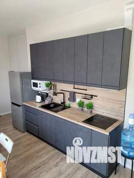 Студия квартира, посуточно, 34м2, 4/7 этаж