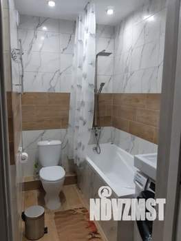 1-к квартира, посуточно, 42м2, 4/15 этаж