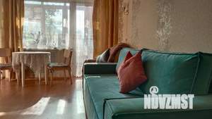 1-к квартира, посуточно, 33м2, 2/5 этаж