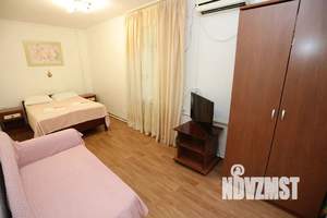 2-к квартира, посуточно, 43м2, 1/2 этаж
