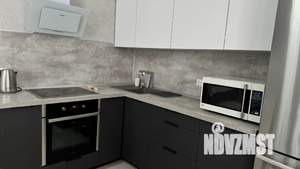 Студия квартира, посуточно, 33м2, 4/8 этаж