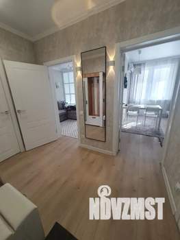 1-к квартира, посуточно, 40м2, 10/18 этаж
