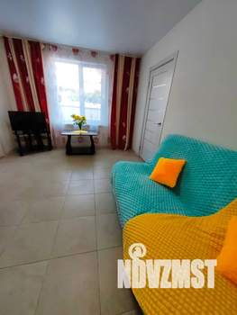 2-к квартира, посуточно, 52м2, 1/2 этаж