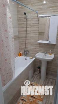 1-к квартира, посуточно, 42м2, 16/19 этаж