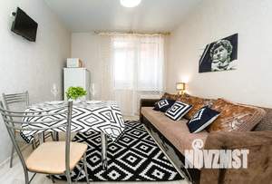 1-к квартира, посуточно, 42м2, 1/6 этаж