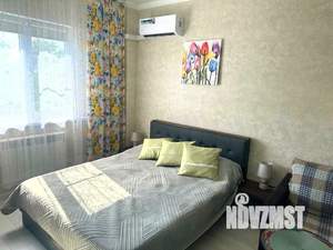 1-к квартира, посуточно, 33м2, 3/3 этаж