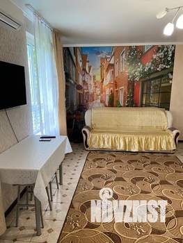 1-к квартира, посуточно, 37м2, 1/8 этаж