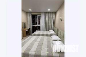 1-к квартира, посуточно, 32м2, 6/9 этаж