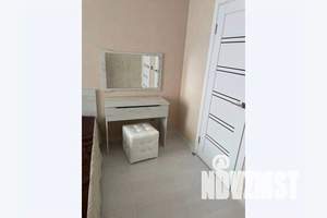 1-к квартира, посуточно, 40м2, 5/8 этаж