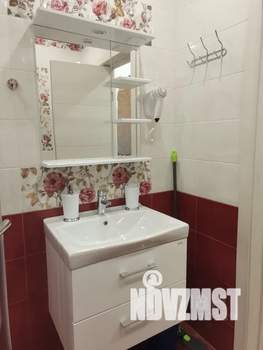 Студия квартира, посуточно, 34м2, 1/16 этаж