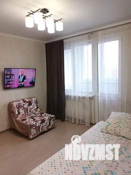 Студия квартира, посуточно, 30м2, 10/17 этаж
